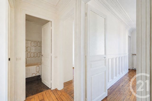 Appartement à vendre - 3 pièces - 55.13 m2 - PARIS - 75015 - ILE-DE-FRANCE - Century 21 Immoside Lecourbe Vaugirard