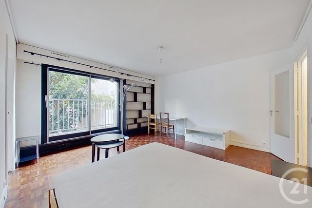 Appartement F1 à vendre PARIS