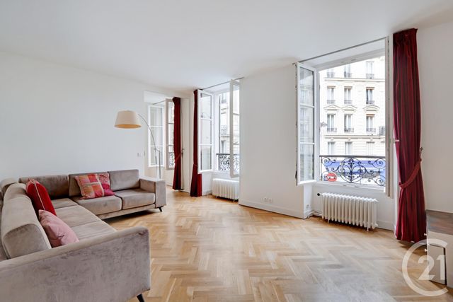  - PARIS - 