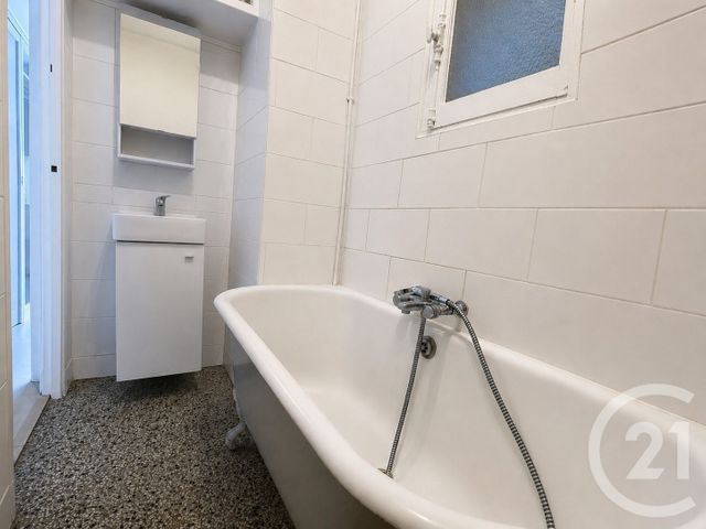 Appartement F1 à vendre - 1 pièce - 25.63 m2 - PARIS - 75015 - ILE-DE-FRANCE - Century 21 Immoside Lecourbe Vaugirard