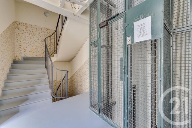 Appartement Studette à vendre - 1 pièce - 9.03 m2 - PARIS - 75016 - ILE-DE-FRANCE - Century 21 Immoside Lecourbe Vaugirard