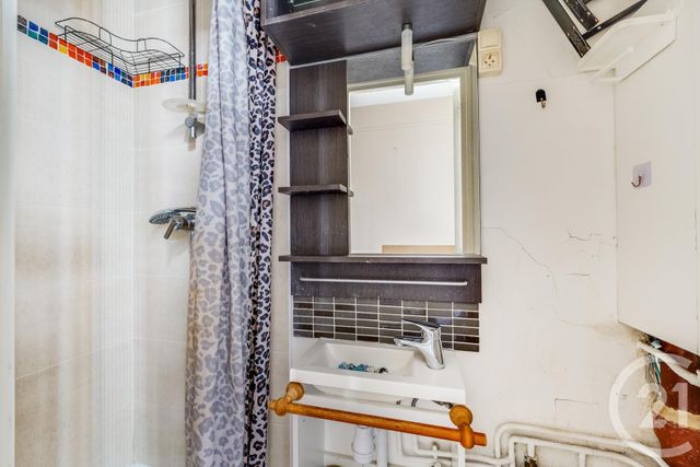 Appartement Studette à vendre - 1 pièce - 9.03 m2 - PARIS - 75016 - ILE-DE-FRANCE - Century 21 Immoside Lecourbe Vaugirard