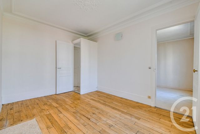 Appartement F2 à vendre - 2 pièces - 33.8 m2 - PARIS - 75015 - ILE-DE-FRANCE - Century 21 Immoside Lecourbe Vaugirard