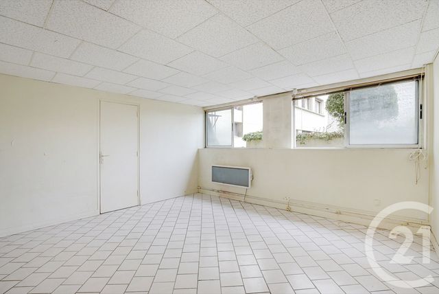 Appartement F1 à vendre - 1 pièce - 25.7 m2 - PARIS - 75015 - ILE-DE-FRANCE - Century 21 Immoside Lecourbe Vaugirard