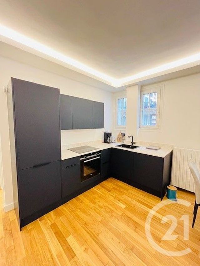 Appartement F2 à louer - 2 pièces - 45.43 m2 - PARIS - 75015 - ILE-DE-FRANCE - Century 21 Immoside Lecourbe Vaugirard
