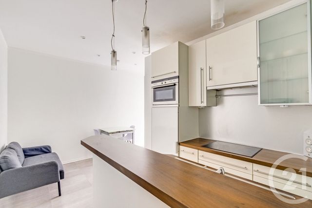 Appartement T2 à vendre - 2 pièces - 27.05 m2 - PARIS - 75015 - ILE-DE-FRANCE - Century 21 Immoside Lecourbe Vaugirard
