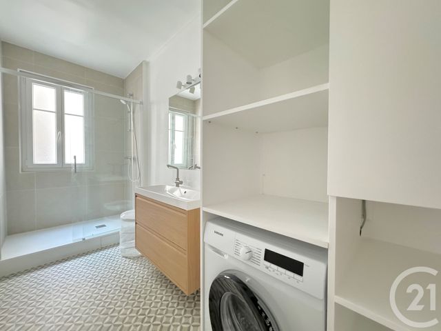 Appartement F4 à louer - 4 pièces - 80.9 m2 - PARIS - 75015 - ILE-DE-FRANCE - Century 21 Immoside Lecourbe Vaugirard