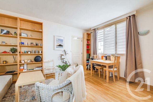 Appartement F2 à vendre PARIS