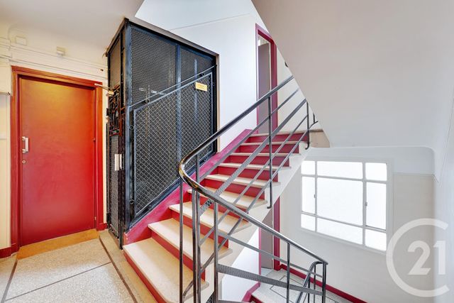 Afficher la photo en grand Appartement F1 à vendre - 1 pièce - 27.14 m2 - PARIS - 75015 - ILE-DE-FRANCE - Century 21 Immoside Lecourbe Vaugirard