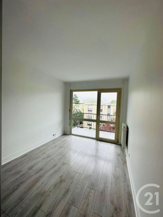Appartement F3 à louer - 3 pièces - 60.07 m2 - LIVRY GARGAN - 93 - ILE-DE-FRANCE - Century 21 Immoside Lecourbe Vaugirard