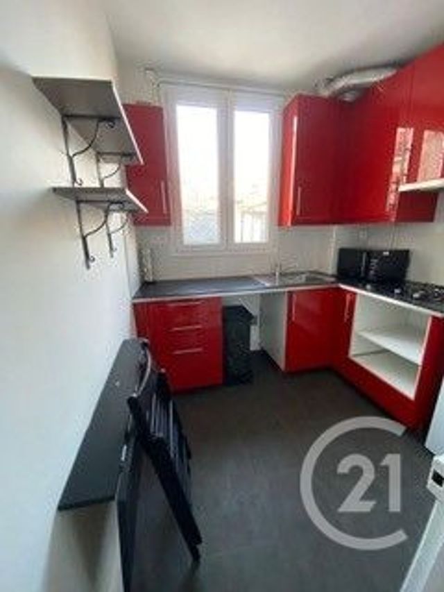 Appartement F2 à louer - 2 pièces - 38.4 m2 - PARIS - 75018 - ILE-DE-FRANCE - Century 21 Immoside Lecourbe Vaugirard