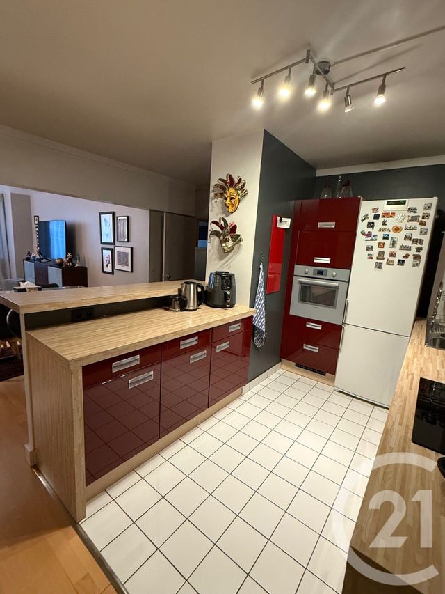 Appartement F3 à louer - 3 pièces - 82.37 m2 - PARIS - 75015 - ILE-DE-FRANCE - Century 21 Immoside Lecourbe Vaugirard
