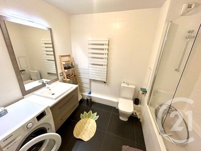 Appartement F2 à louer - 2 pièces - 44.04 m2 - PARIS - 75015 - ILE-DE-FRANCE - Century 21 Immoside Lecourbe Vaugirard