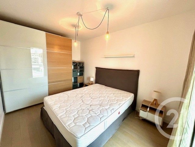 Appartement F2 à louer - 2 pièces - 44.04 m2 - PARIS - 75015 - ILE-DE-FRANCE - Century 21 Immoside Lecourbe Vaugirard