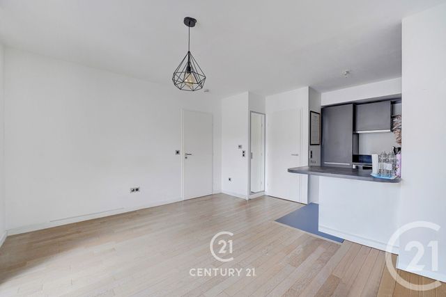 Appartement F2 à louer - 2 pièces - 41.41 m2 - PARIS - 75015 - ILE-DE-FRANCE - Century 21 Immoside Lecourbe Vaugirard