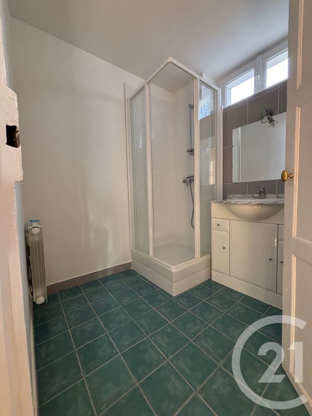 Appartement à louer - 2 pièces - 48.01 m2 - PARIS - 75015 - ILE-DE-FRANCE - Century 21 Immoside Lecourbe Vaugirard