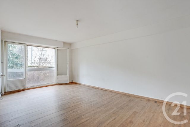 Appartement F1 à vendre - 1 pièce - 35.76 m2 - PARIS - 75015 - ILE-DE-FRANCE - Century 21 Immoside Lecourbe Vaugirard