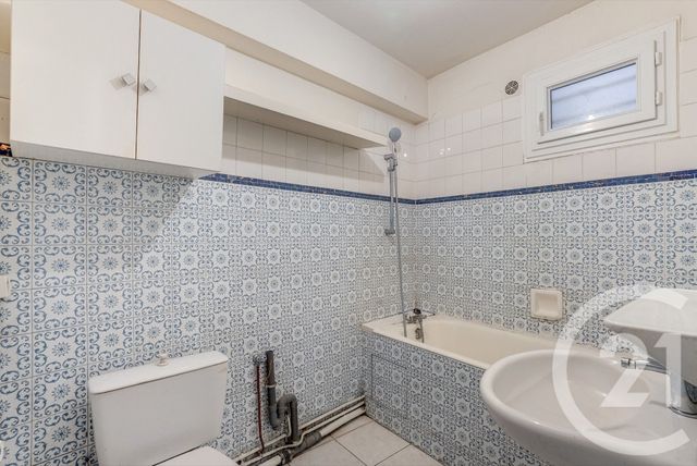 Appartement F1 à vendre - 1 pièce - 35.76 m2 - PARIS - 75015 - ILE-DE-FRANCE - Century 21 Immoside Lecourbe Vaugirard