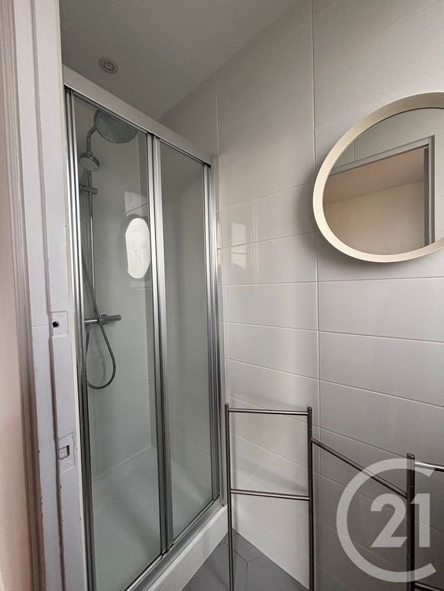 Appartement F2 à louer - 2 pièces - 39.0 m2 - MONTROUGE - 92 - ILE-DE-FRANCE - Century 21 Immoside Lecourbe Vaugirard