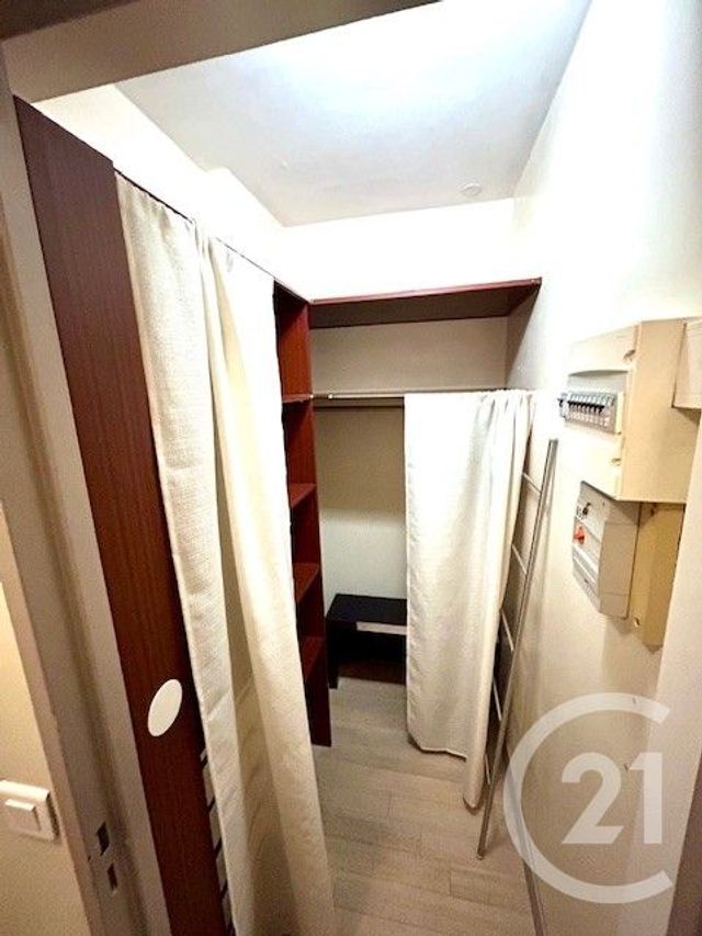 Appartement F1 à louer - 1 pièce - 25.49 m2 - PARIS - 75015 - ILE-DE-FRANCE - Century 21 Immoside Lecourbe Vaugirard