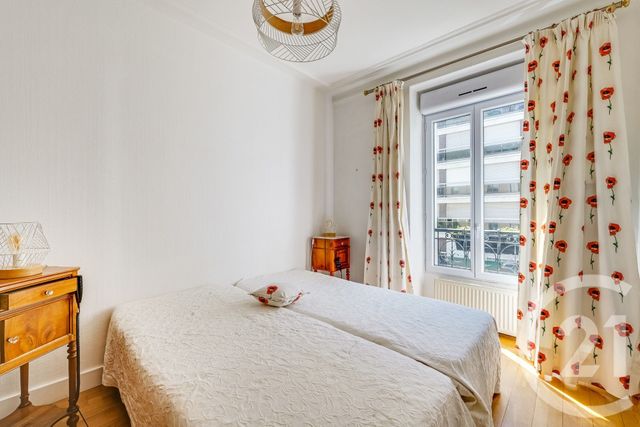 Appartement F2 à vendre PARIS