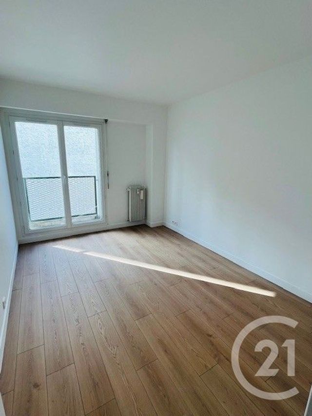 Appartement F2 à louer - 2 pièces - 48.23 m2 - PARIS - 75015 - ILE-DE-FRANCE - Century 21 Immoside Lecourbe Vaugirard