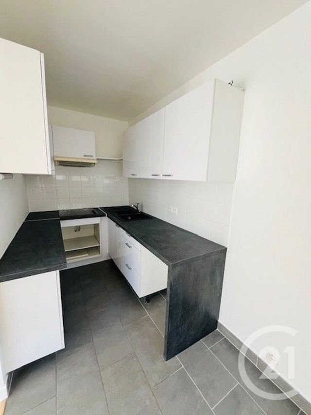Appartement F2 à louer - 2 pièces - 48.23 m2 - PARIS - 75015 - ILE-DE-FRANCE - Century 21 Immoside Lecourbe Vaugirard