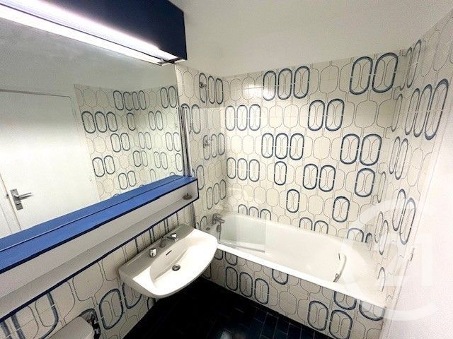 Appartement F1 à louer - 1 pièce - 23.0 m2 - PARIS - 75015 - ILE-DE-FRANCE - Century 21 Immoside Lecourbe Vaugirard