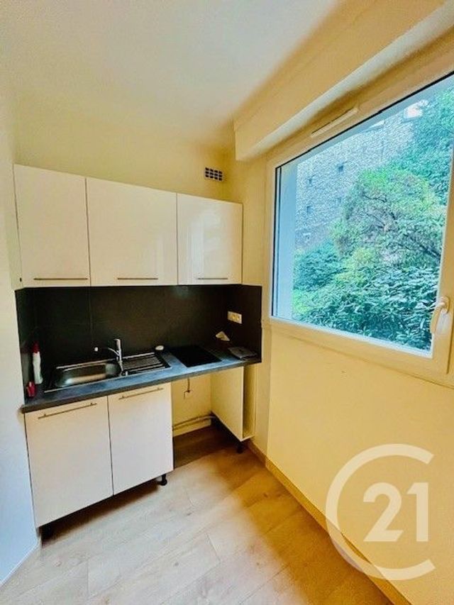 Appartement F1 à louer - 1 pièce - 37.3 m2 - PARIS - 75015 - ILE-DE-FRANCE - Century 21 Immoside Lecourbe Vaugirard