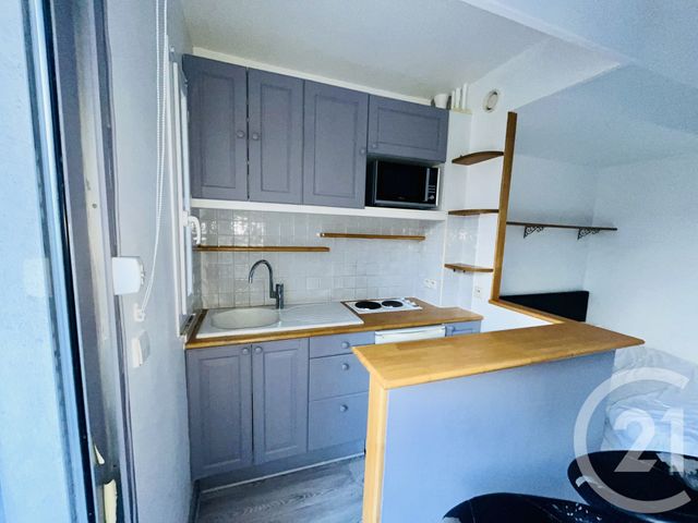 Appartement F1 à louer - 1 pièce - 26.76 m2 - PARIS - 75015 - ILE-DE-FRANCE - Century 21 Immoside Lecourbe Vaugirard