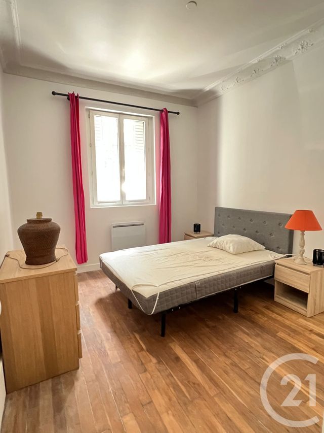 Appartement F2 à louer - 2 pièces - 41.96 m2 - PARIS - 75015 - ILE-DE-FRANCE - Century 21 Immoside Lecourbe Vaugirard