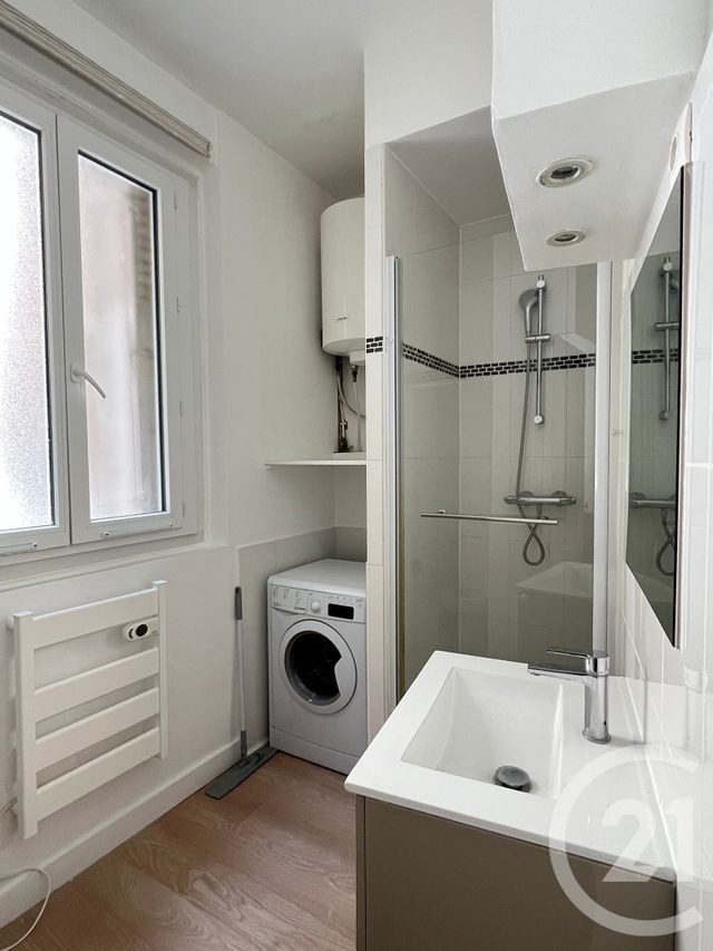 Appartement F2 à louer - 2 pièces - 41.96 m2 - PARIS - 75015 - ILE-DE-FRANCE - Century 21 Immoside Lecourbe Vaugirard