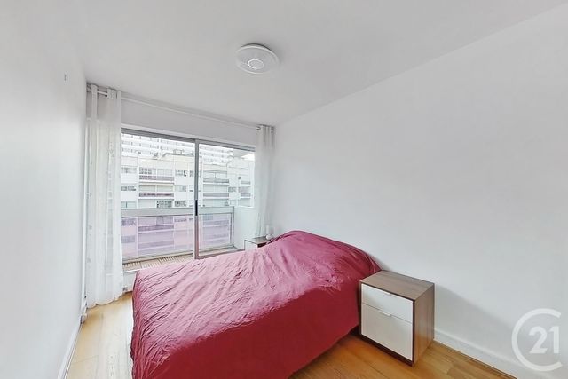 Appartement à louer - 4 pièces - 100.59 m2 - PARIS - 75015 - ILE-DE-FRANCE - Century 21 Immoside Lecourbe Vaugirard