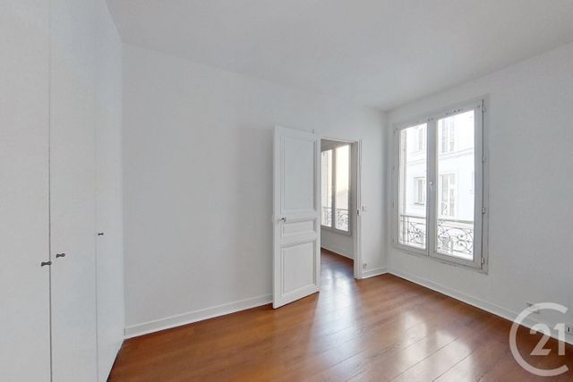 Appartement F2 à louer - 2 pièces - 29.63 m2 - ASNIERES SUR SEINE - 92 - ILE-DE-FRANCE - Century 21 Immoside Lecourbe Vaugirard