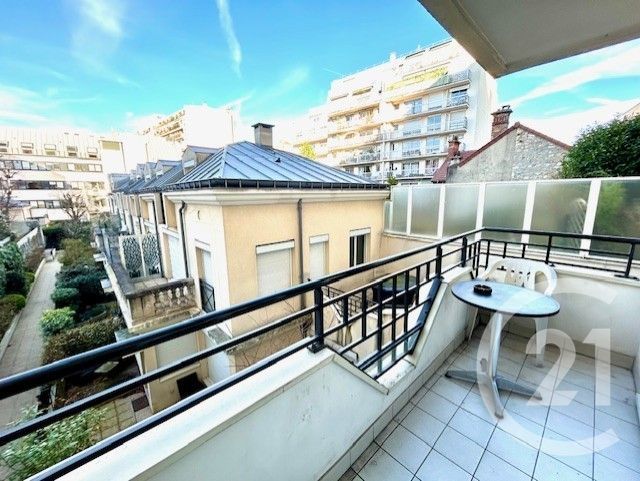 Appartement F2 à louer - 2 pièces - 61.23 m2 - PARIS - 75015 - ILE-DE-FRANCE - Century 21 Immoside Lecourbe Vaugirard