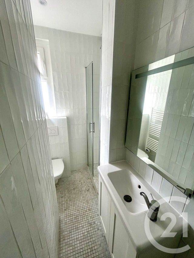 Appartement F2 à louer - 2 pièces - 39.4 m2 - PARIS - 75015 - ILE-DE-FRANCE - Century 21 Immoside Lecourbe Vaugirard