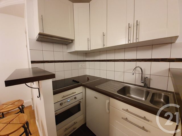 Appartement F2 à louer - 2 pièces - 37.3 m2 - PARIS - 75015 - ILE-DE-FRANCE - Century 21 Immoside Lecourbe Vaugirard
