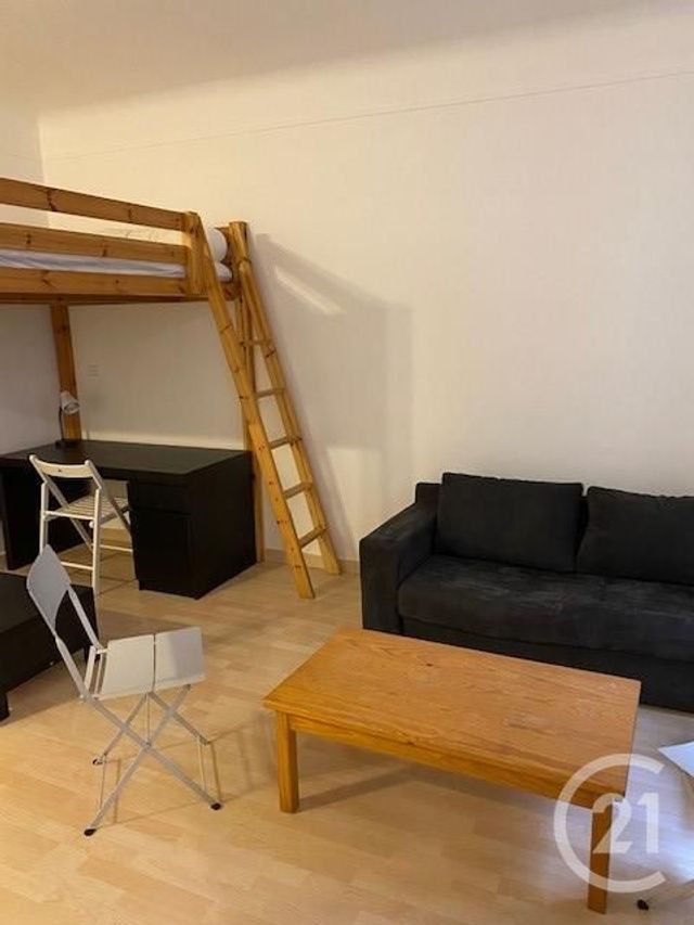 Appartement Studio à louer - 1 pièce - 26.0 m2 - PARIS - 75015 - ILE-DE-FRANCE - Century 21 Immoside Lecourbe Vaugirard