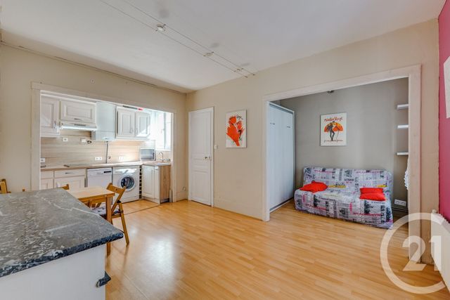Appartement F2 bis à vendre - 2 pièces - 38.77 m2 - PARIS - 75015 - ILE-DE-FRANCE - Century 21 Immoside Lecourbe Vaugirard