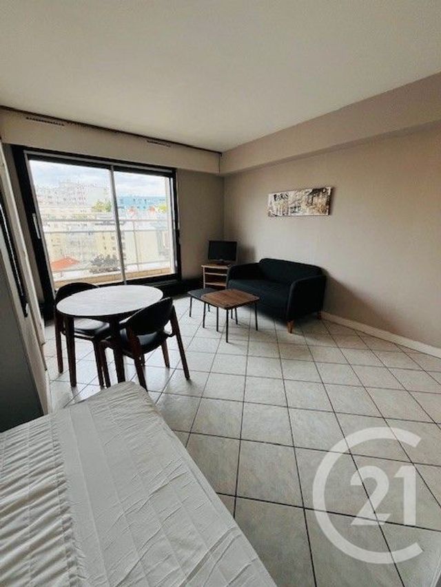 Appartement F1 à louer - 1 pièce - 30.0 m2 - PARIS - 75015 - ILE-DE-FRANCE - Century 21 Immoside Lecourbe Vaugirard