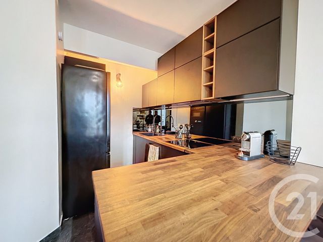 Appartement F2 à louer - 2 pièces - 56.39 m2 - PARIS - 75014 - ILE-DE-FRANCE - Century 21 Immoside Lecourbe Vaugirard