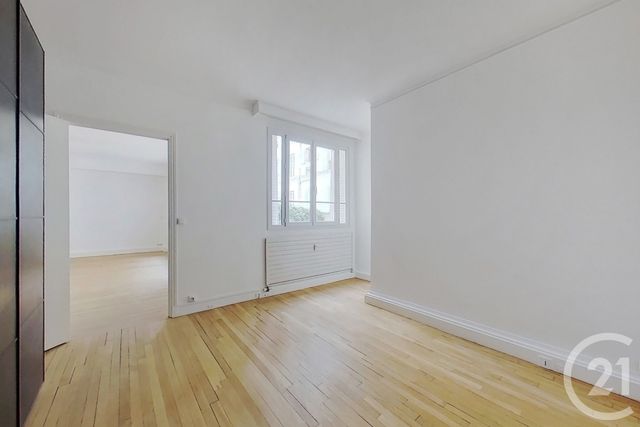 Appartement F2 bis à louer - 2 pièces - 60.01 m2 - PARIS - 75015 - ILE-DE-FRANCE - Century 21 Immoside Lecourbe Vaugirard