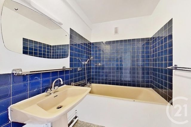 Appartement F3 à louer - 3 pièces - 67.0 m2 - PARIS - 75015 - ILE-DE-FRANCE - Century 21 Immoside Lecourbe Vaugirard