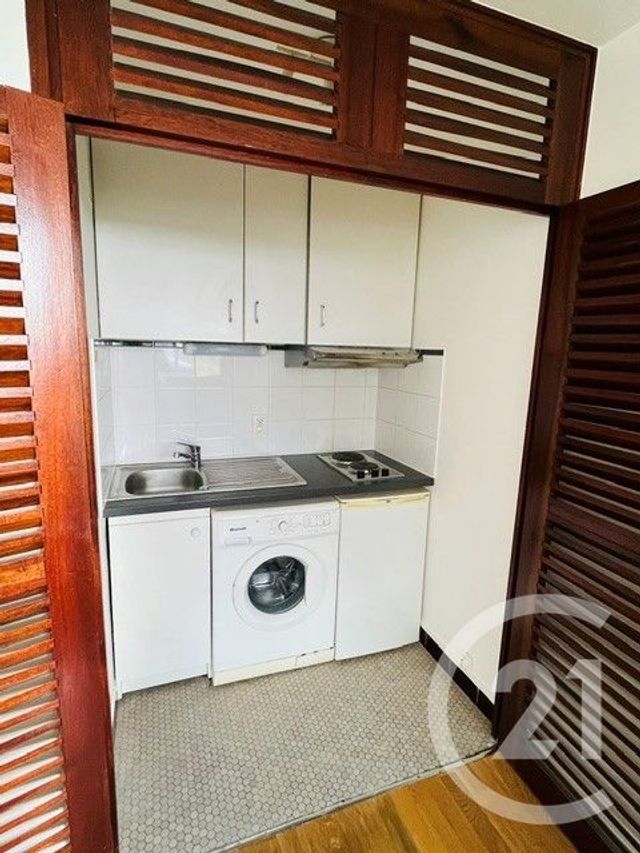 Appartement F1 à louer - 1 pièce - 25.39 m2 - PARIS - 75015 - ILE-DE-FRANCE - Century 21 Immoside Lecourbe Vaugirard