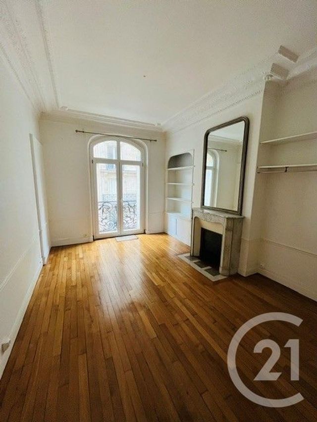 Appartement à louer - 3 pièces - 74.21 m2 - PARIS - 75015 - ILE-DE-FRANCE - Century 21 Immoside Lecourbe Vaugirard