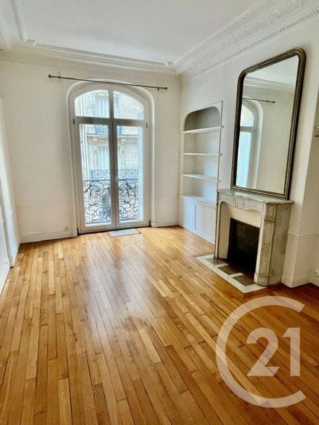 Appartement à louer - 3 pièces - 74.21 m2 - PARIS - 75015 - ILE-DE-FRANCE - Century 21 Immoside Lecourbe Vaugirard