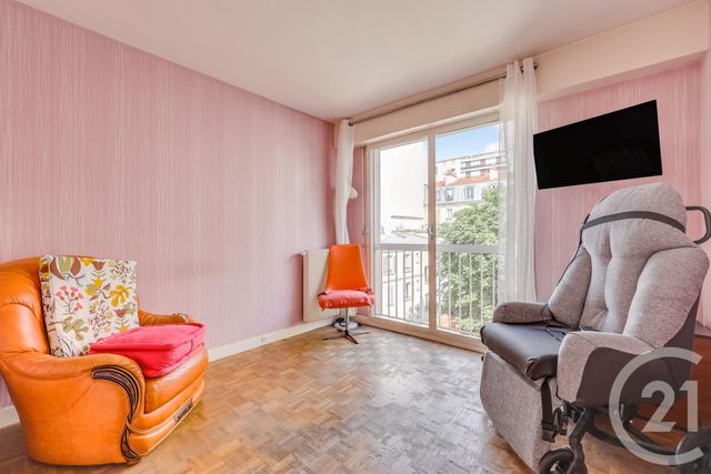 Appartement F5 à vendre - 4 pièces - 81.59 m2 - PARIS - 75015 - ILE-DE-FRANCE - Century 21 Immoside Lecourbe Vaugirard