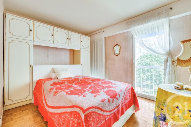 Appartement F5 à vendre - 4 pièces - 81.59 m2 - PARIS - 75015 - ILE-DE-FRANCE - Century 21 Immoside Lecourbe Vaugirard