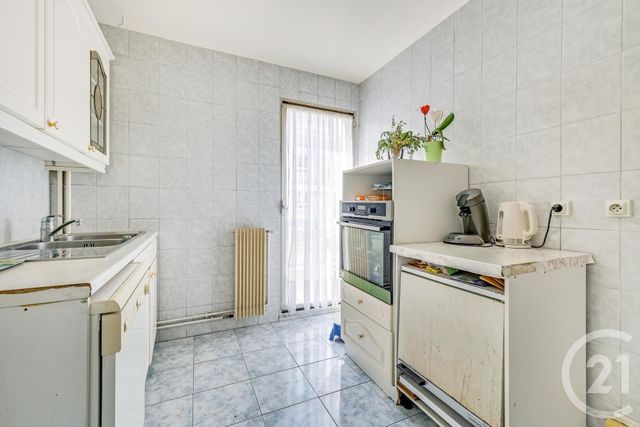 Appartement F5 à vendre - 4 pièces - 81.59 m2 - PARIS - 75015 - ILE-DE-FRANCE - Century 21 Immoside Lecourbe Vaugirard