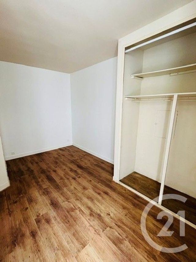 Appartement F2 à louer - 2 pièces - 29.0 m2 - PARIS - 75015 - ILE-DE-FRANCE - Century 21 Immoside Lecourbe Vaugirard